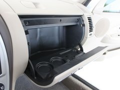 2011款 三厢 1.6L 自动 科技型