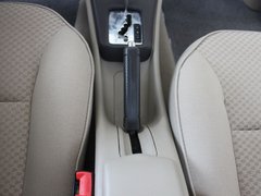 2011款 三厢 1.6L 自动 科技型
