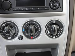 2011款 三厢 1.6L 自动 科技型