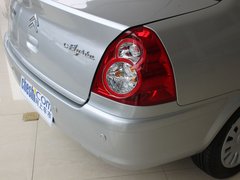 2011款 三厢 1.6L 自动 科技型