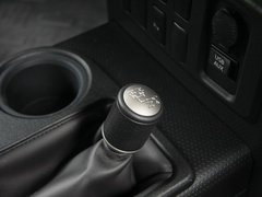 2011款 4.0L自动 5座 