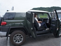 2011款 4.0L自动 5座 