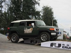 2011款 4.0L自动 5座 