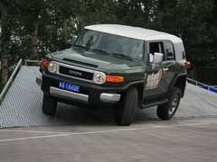 2011款 4.0L自动 5座 