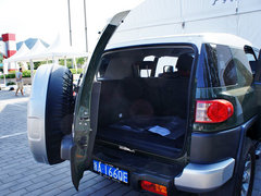 2011款 4.0L自动 5座 