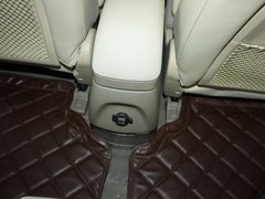 2009款 途胜 2.0GL 手动 2WD 时尚型 5座