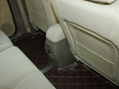 2009款 途胜 2.0GL 手动 2WD 时尚型 5座
