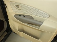 2009款 途胜 2.0GL 手动 2WD 时尚型 5座