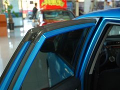 2011款 1.5L 自动 全景天窗版
