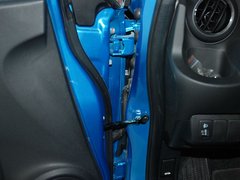 2011款 1.5L 自动 全景天窗版