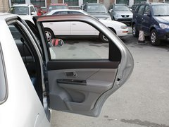 2011款 1.3L 手动 精英型