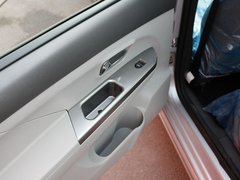 2011款 1.3L 手动 精英型