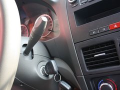 2011款 1.3L 手动 精英型