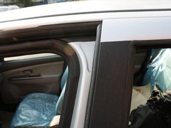 2011款 1.3L 手动 精英型