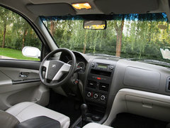 2011款 1.5L 手动 豪华型