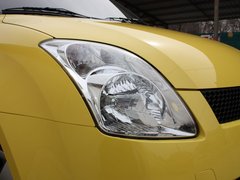 2011款 1.3L 手动 超值版