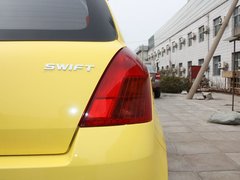 2011款 1.3L 手动 超值版