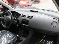 2011款 1.3L 手动 超值版
