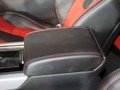 2012款 2.0T 自动 3门耀动版 4座