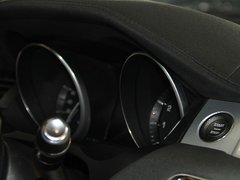 2012款 2.0T 自动 3门耀动版 4座