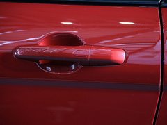 2012款 2.0T 自动 3门耀动版 4座