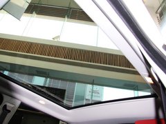 2012款 2.0T 自动 3门耀动版 4座