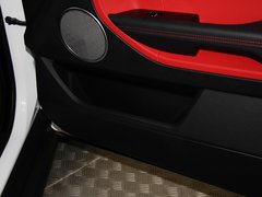 2012款 2.0T 自动 3门耀动版 4座