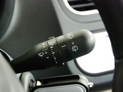 2011款 1.5 AMT 精英版