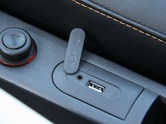 2011款 1.5 AMT 精英版