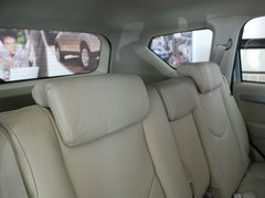 2011款 2.4L 手动 汽油4X2超豪华型 5座