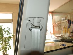2011款 2.4L 手动 汽油4X2超豪华型 5座