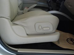 2011款 2.4L 手动 汽油4X2超豪华型 5座