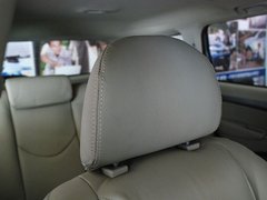 2011款 2.4L 手动 汽油4X2超豪华型 5座