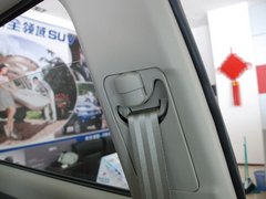 2011款 2.4L 手动 汽油4X2超豪华型 5座