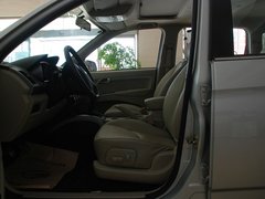 2011款 2.4L 手动 汽油4X2超豪华型 5座