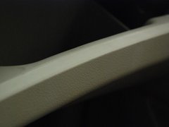 2011款 2.4L 手动 汽油4X2超豪华型 5座