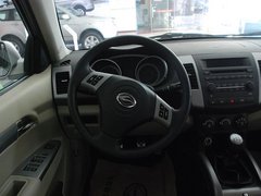 2011款 2.4L 手动 汽油4X2超豪华型 5座
