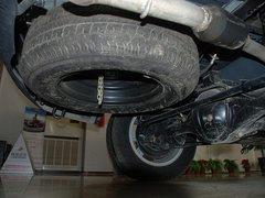 2011款 2.4L 手动 汽油4X2超豪华型 5座