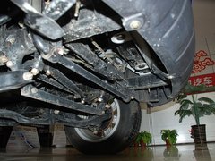 2011款 2.4L 手动 汽油4X2超豪华型 5座
