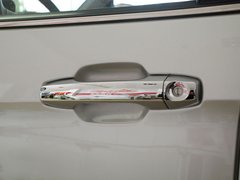 2011款 2.4L 手动 汽油4X2超豪华型 5座