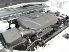 2011款 2.4L 手动 汽油4X2超豪华型 5座