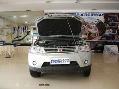 2011款 2.4L 手动 汽油4X2超豪华型 5座