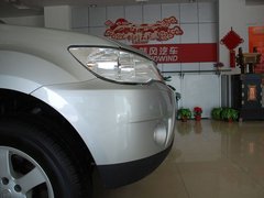2011款 2.4L 手动 汽油4X2超豪华型 5座