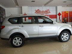 2011款 2.4L 手动 汽油4X2超豪华型 5座
