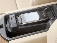 2011款 3.0T xDrive35i豪华型 5座