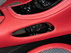 2010款 One-77 7.3 限量版