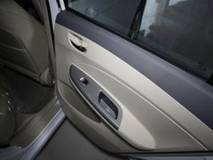 2011款 锋畅版 1.5L 手动 尊贵型