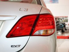 2011款 锋畅版 1.8L CVT 尊贵型