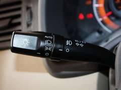 2011款 锋畅版 1.8L CVT 尊贵型