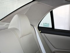 2011款 新白金版 1.5L 手动 豪华型